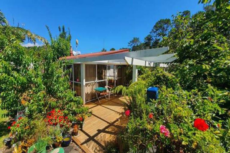 Photo of property in 4 Lavinia Place, Kawau Island, 0920