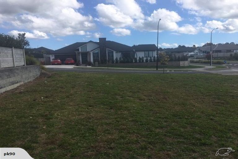 Photo of property in 1 Floyd Road, Riverhead, 0820