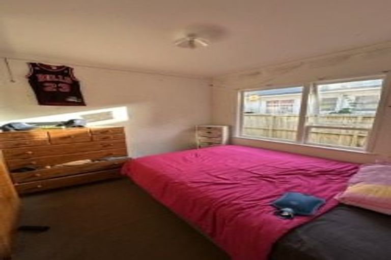 Photo of property in 4/39 Miro Street, New Lynn, Auckland, 0600