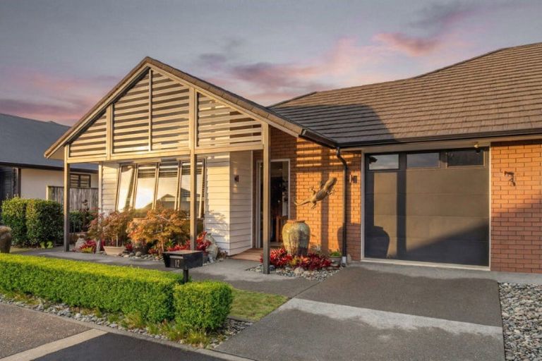 Photo of property in 12 Easby Way, Flagstaff, Hamilton, 3210