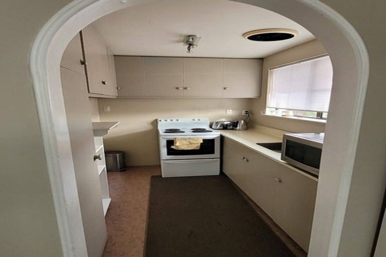 Photo of property in 14 Resolution Place, Bryndwr, Christchurch, 8053
