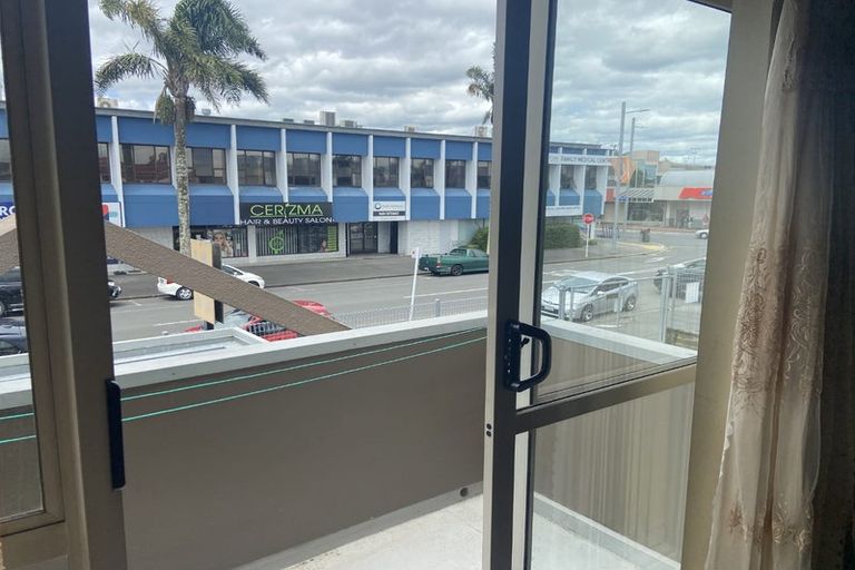 Photo of property in 14 Hoteo Avenue, Papatoetoe, Auckland, 2025