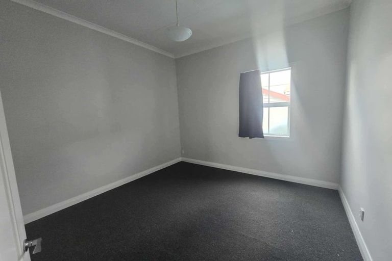 Photo of property in 28 Donald Mclean Street, Newtown, Wellington, 6021