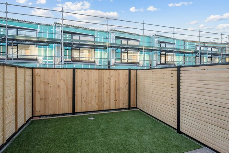 Photo of property in 13/10 Trieste Way, Paraparaumu, 5032