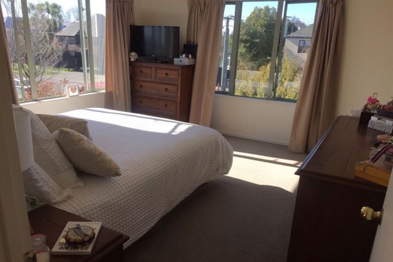 Photo of property in 1/61 Champion Street, Edgeware, Christchurch, 8013