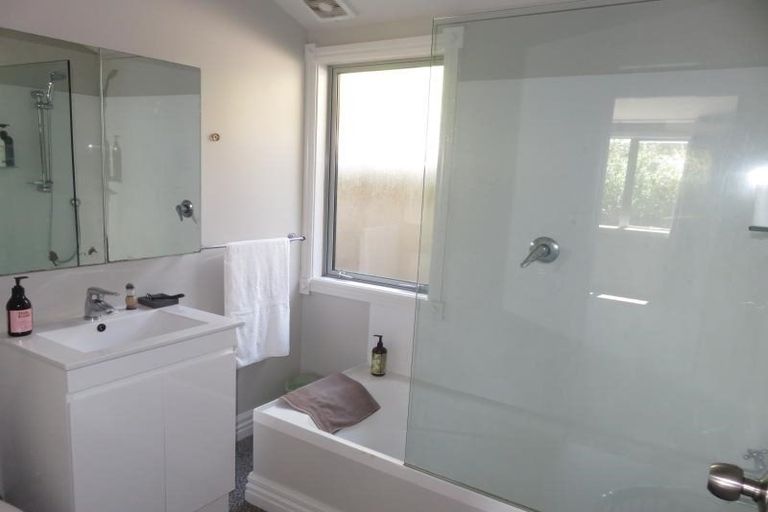 Photo of property in 138 Fraser Avenue, Johnsonville, Wellington, 6037