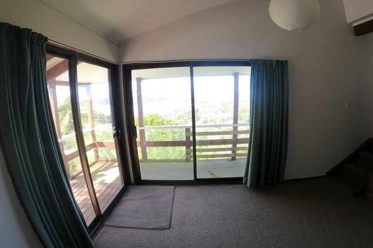 Photo of property in 32 Highbury Road, Highbury, Wellington, 6012