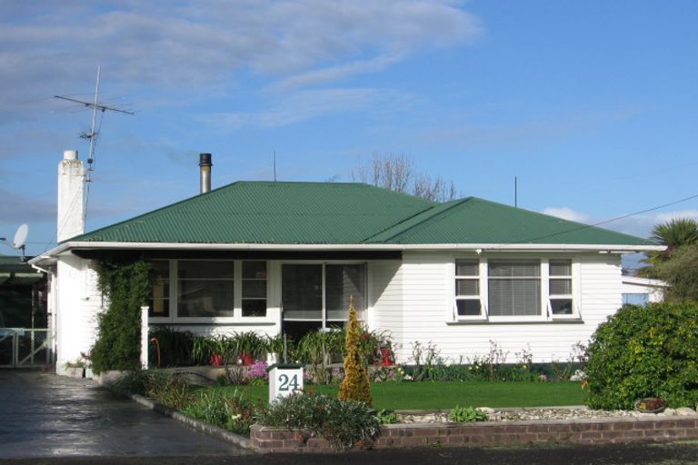 Photo of property in 24 Coddington Crescent, Masterton, 5810