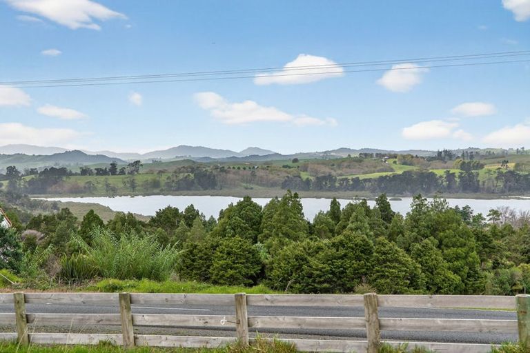 Photo of property in 667 Pahi Road, Pahi, Paparoa, 0571