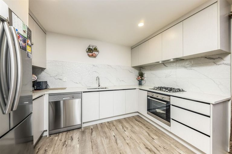 Photo of property in 51 Sapwood Crescent, Takanini, 2110