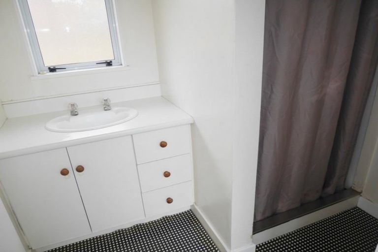 Photo of property in 33a Matai Street, Riccarton, Christchurch, 8011