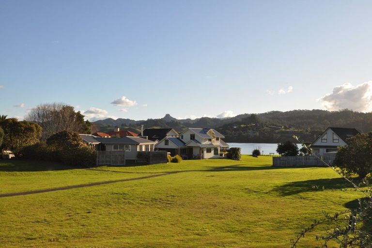 Photo of property in 29 Pleasant Place, Pauanui, Hikuai, 3579