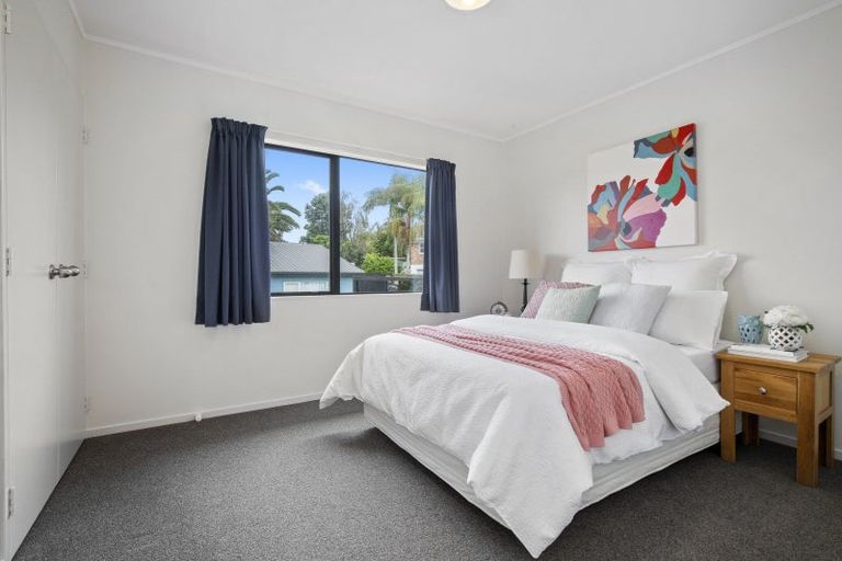 Photo of property in 2a Richardson Avenue, Pukekohe, 2120