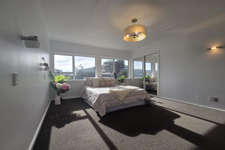 Photo of property in 103 Maupuia Road, Maupuia, Wellington, 6022