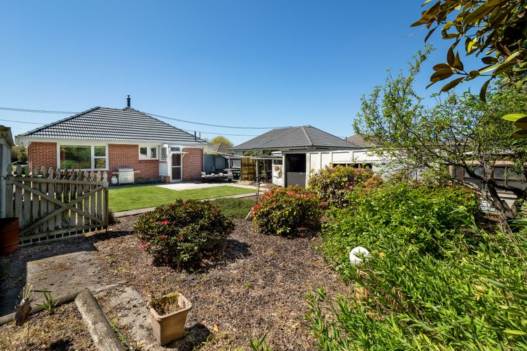 Photo of property in 11 Dundee Place, Spreydon, Christchurch, 8024