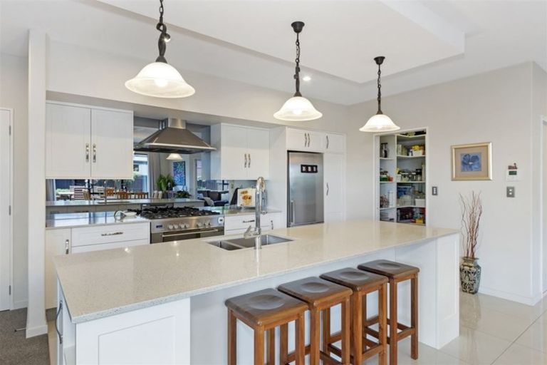 Photo of property in 15 Coachmans Road, Prebbleton, 7604