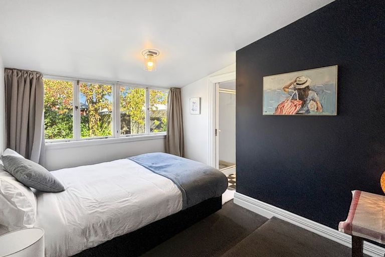 Photo of property in 150 Innes Road, St Albans, Christchurch, 8052