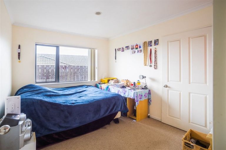 Photo of property in 8 Orrell Place, Mangere, Auckland, 2022