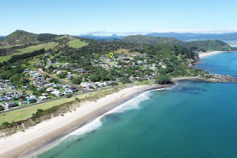 Photo of property in 22 Cuvier Crescent, Kuaotunu West, Whitianga, 3592