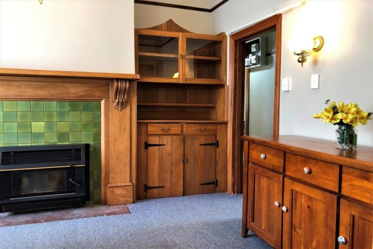 Photo of property in 1 Mckenzie Terrace, Te Aro, Wellington, 6011