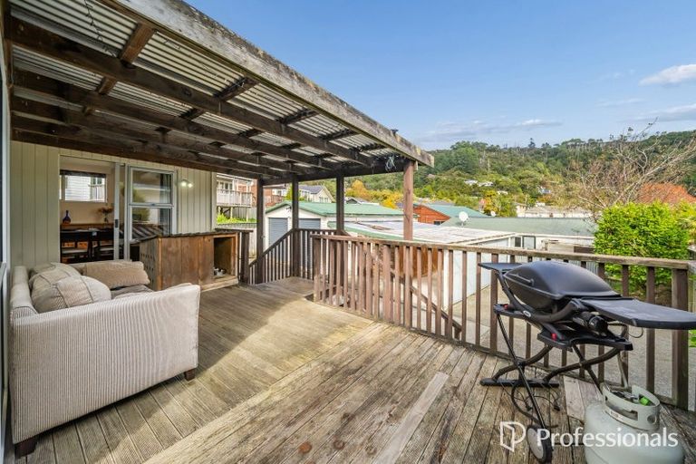 Photo of property in 1/102 Horoeka Street, Stokes Valley, Lower Hutt, 5019