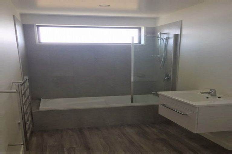 Photo of property in 29 Sharman Place, Wigram, Christchurch, 8042