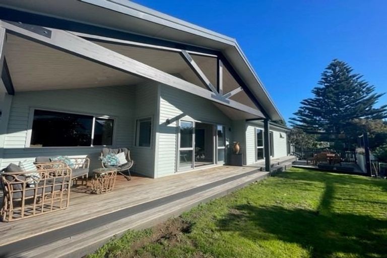 Photo of property in 19 Allen Road, Raumati Beach, Paraparaumu, 5032