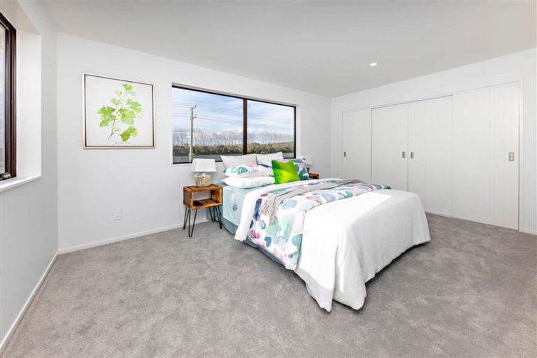 Photo of property in 33 Sapwood Crescent, Takanini, 2110