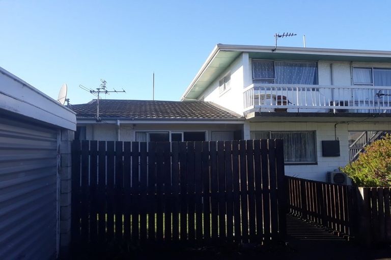 Photo of property in 2/605 Hereford Street, Linwood, Christchurch, 8011