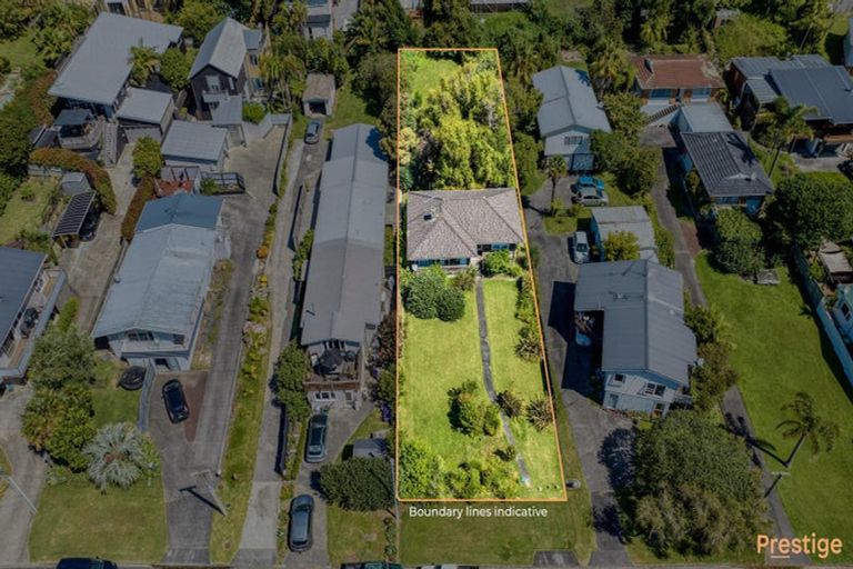 Photo of property in 20 Glenvar Road, Torbay, Auckland, 0630