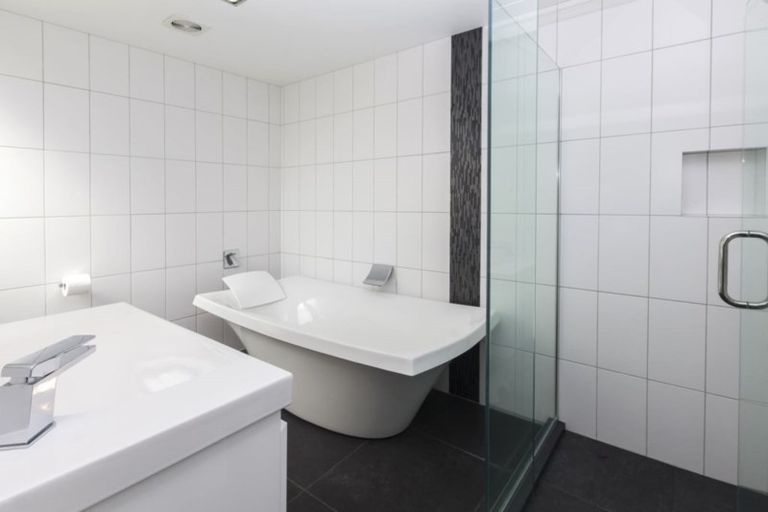 Photo of property in 34 Kilmarnock Street, Riccarton, Christchurch, 8011