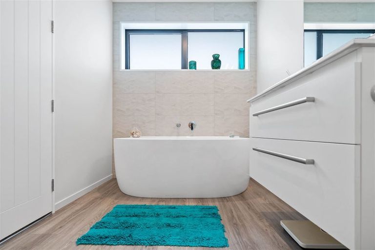 Photo of property in 4 Ladybridge Drive, Rolleston, 7615