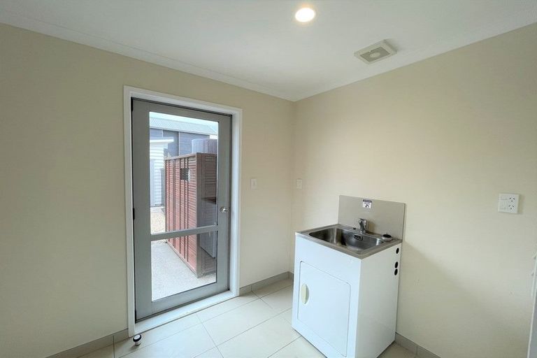 Photo of property in 18 Harvard Street, Hobsonville, Auckland, 0616