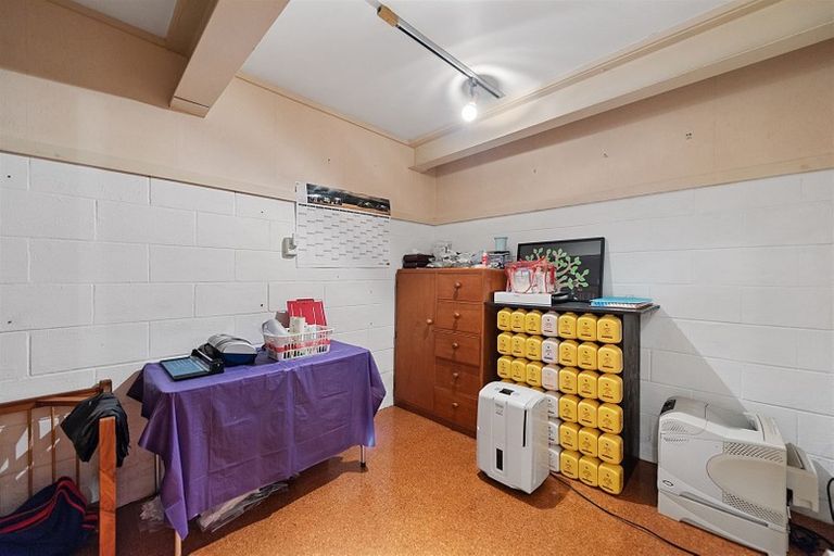 Photo of property in 19 Ridgeway Place, Glenview, Hamilton, 3206