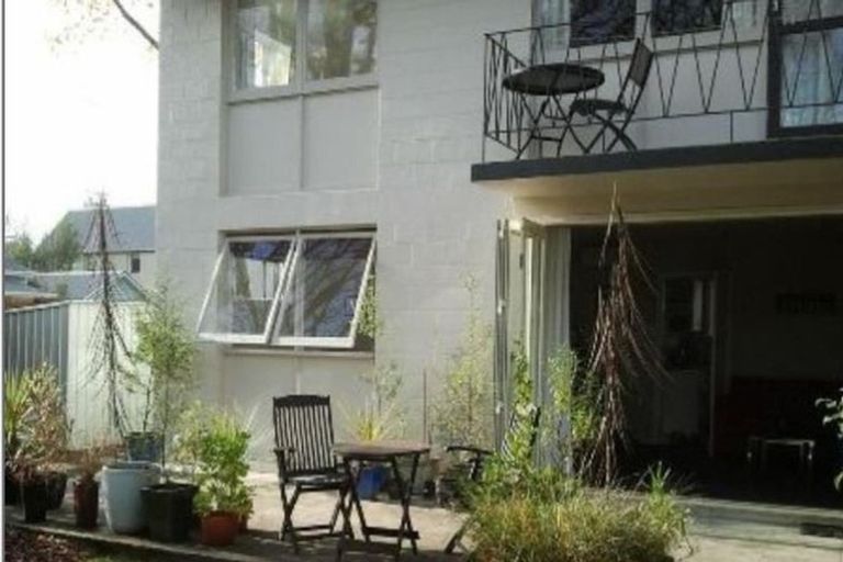 Photo of property in 1/78 Holly Road, St Albans, Christchurch, 8014