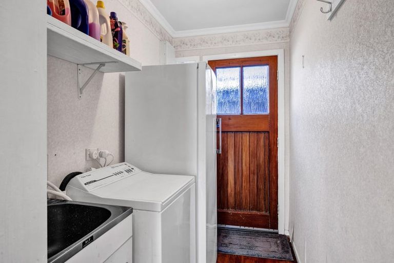 Photo of property in 73 Puriri Street, Hawera, 4610