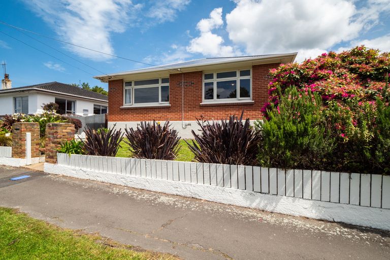 Photo of property in 4 North Taieri Road, Abbotsford, Dunedin, 9018