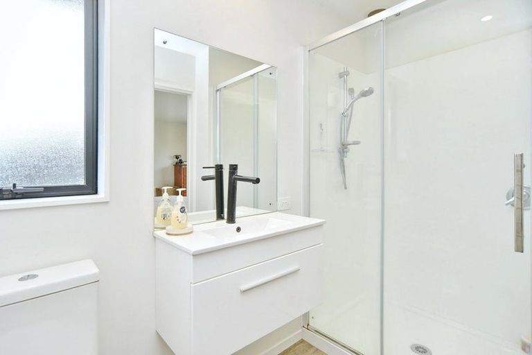 Photo of property in 8 Fearne Drive, Woodend, 7610