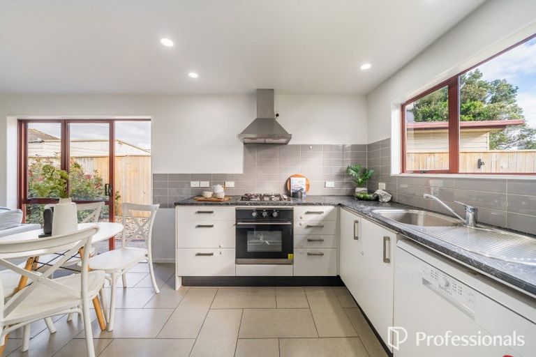 Photo of property in 59a Guthrie Street, Waterloo, Lower Hutt, 5011