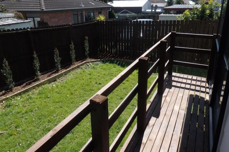 Photo of property in 1/18 Glenlea Place, Flat Bush, Auckland, 2019