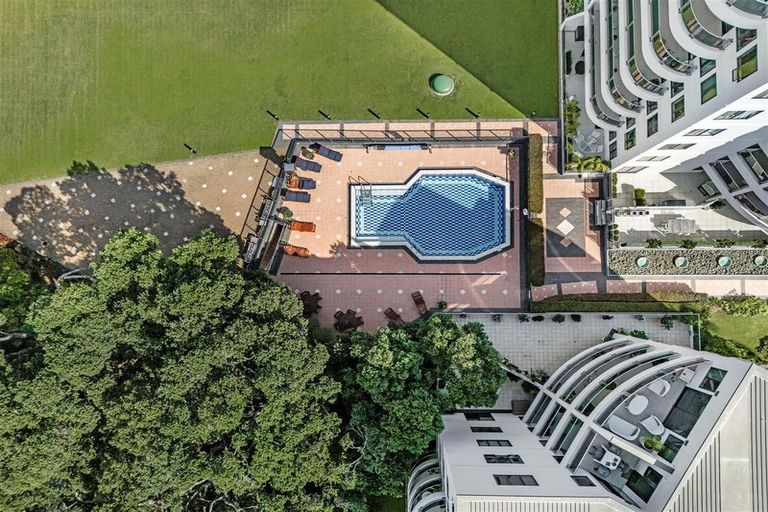 Photo of property in 1/7 The Promenade, Takapuna, Auckland, 0622