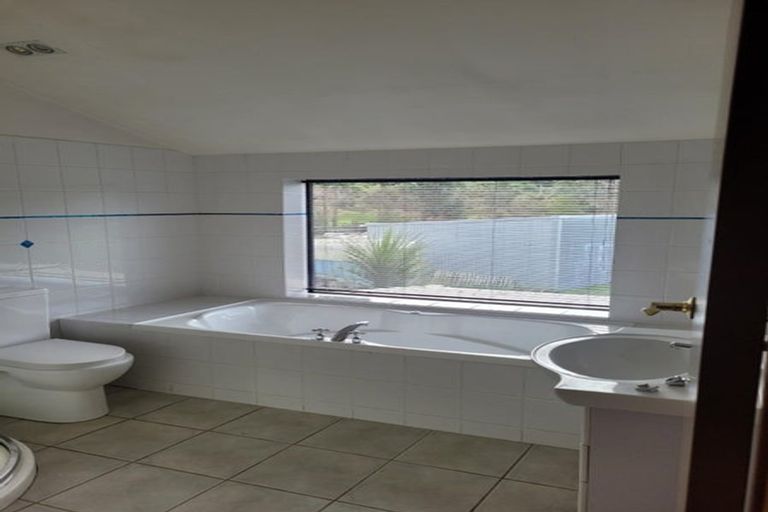 Photo of property in 137 Bucks Road, Tauwharenikau, Featherston, 5773