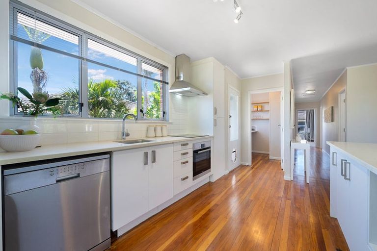 Photo of property in 1/454 Hibiscus Coast Highway, Orewa, 0931