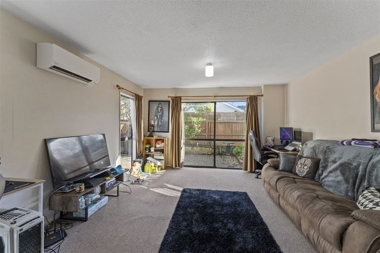 Photo of property in 8/96 Poulson Street, Addington, Christchurch, 8024