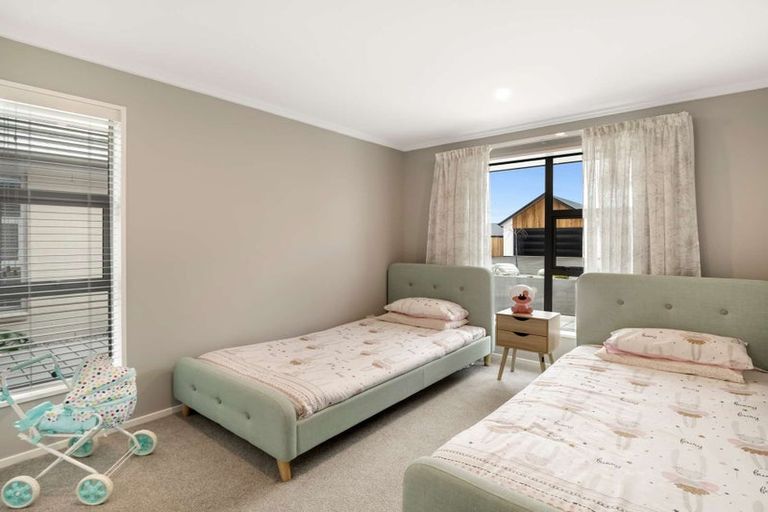 Photo of property in 4 Hunter Lane, Amberley, 7410