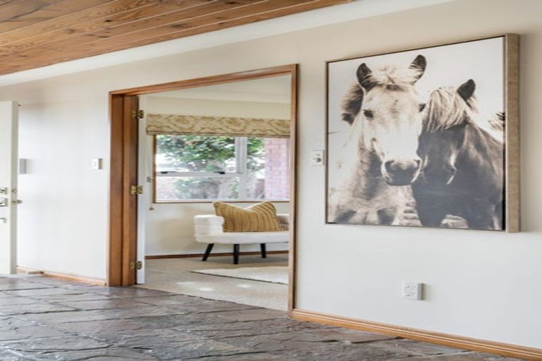 Photo of property in 231 Hobsonville Road, Hobsonville, Auckland, 0618