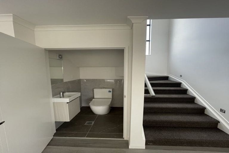 Photo of property in 29c Kenderdine Road, Papatoetoe, Auckland, 2025