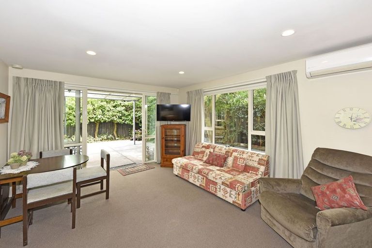 Photo of property in 4/16 Hare Street, Ilam, Christchurch, 8041
