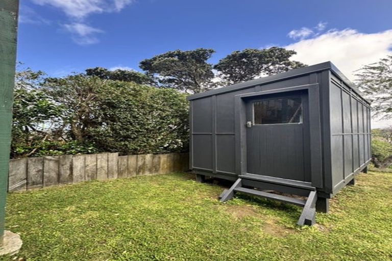 Photo of property in 111 Nevay Road, Miramar, Wellington, 6022