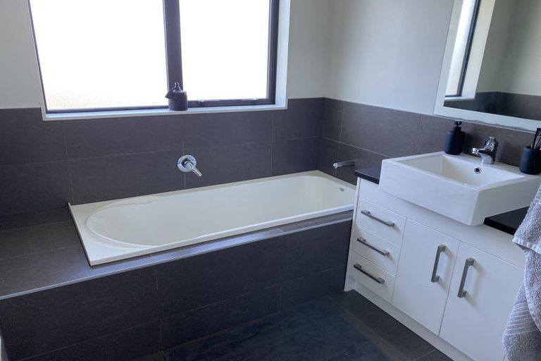 Photo of property in 16 Ashwick Terrace, Huntington, Hamilton, 3210